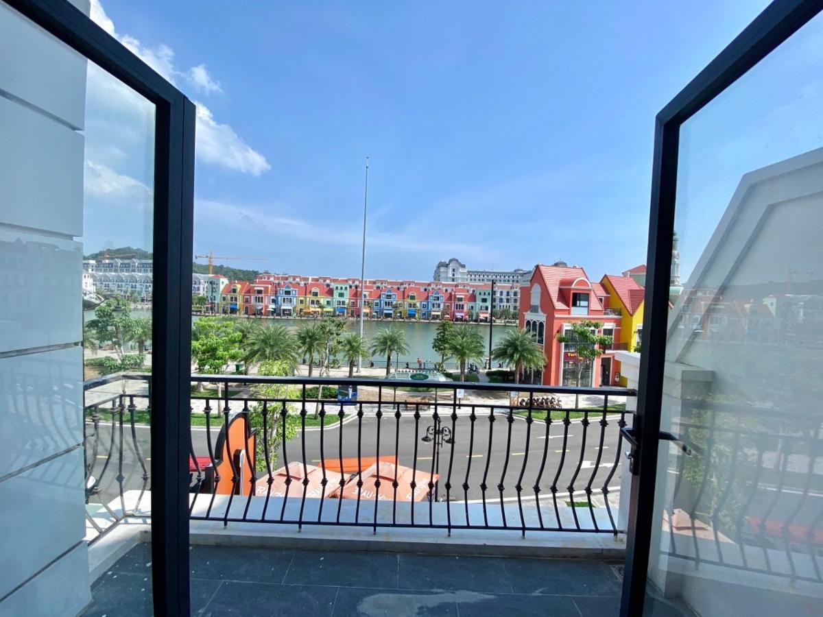 3 Rau House Grand World Phu Quoc Apartment Екстериор снимка