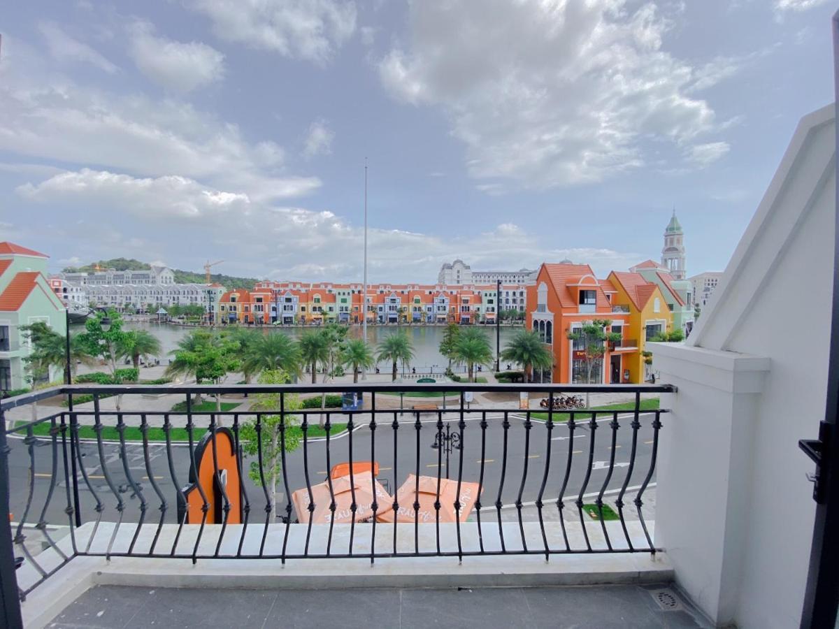 3 Rau House Grand World Phu Quoc Apartment Екстериор снимка