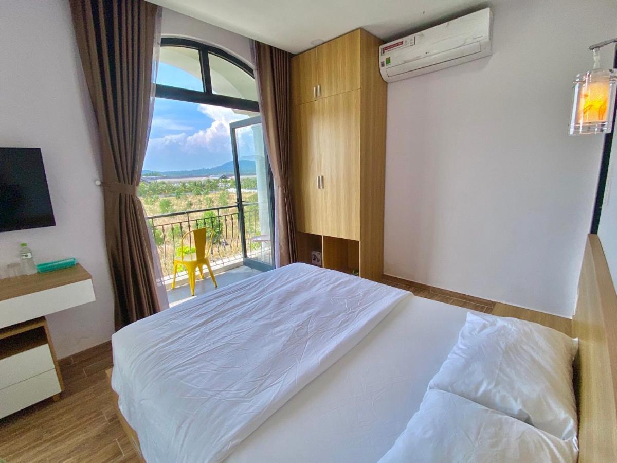 3 Rau House Grand World Phu Quoc Apartment Екстериор снимка